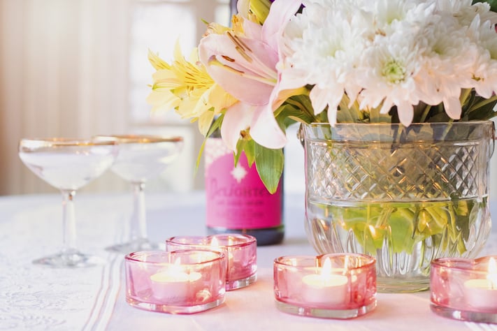 Don't let alcohol at Easter dinners and brunches get in the way of your sobriety. 